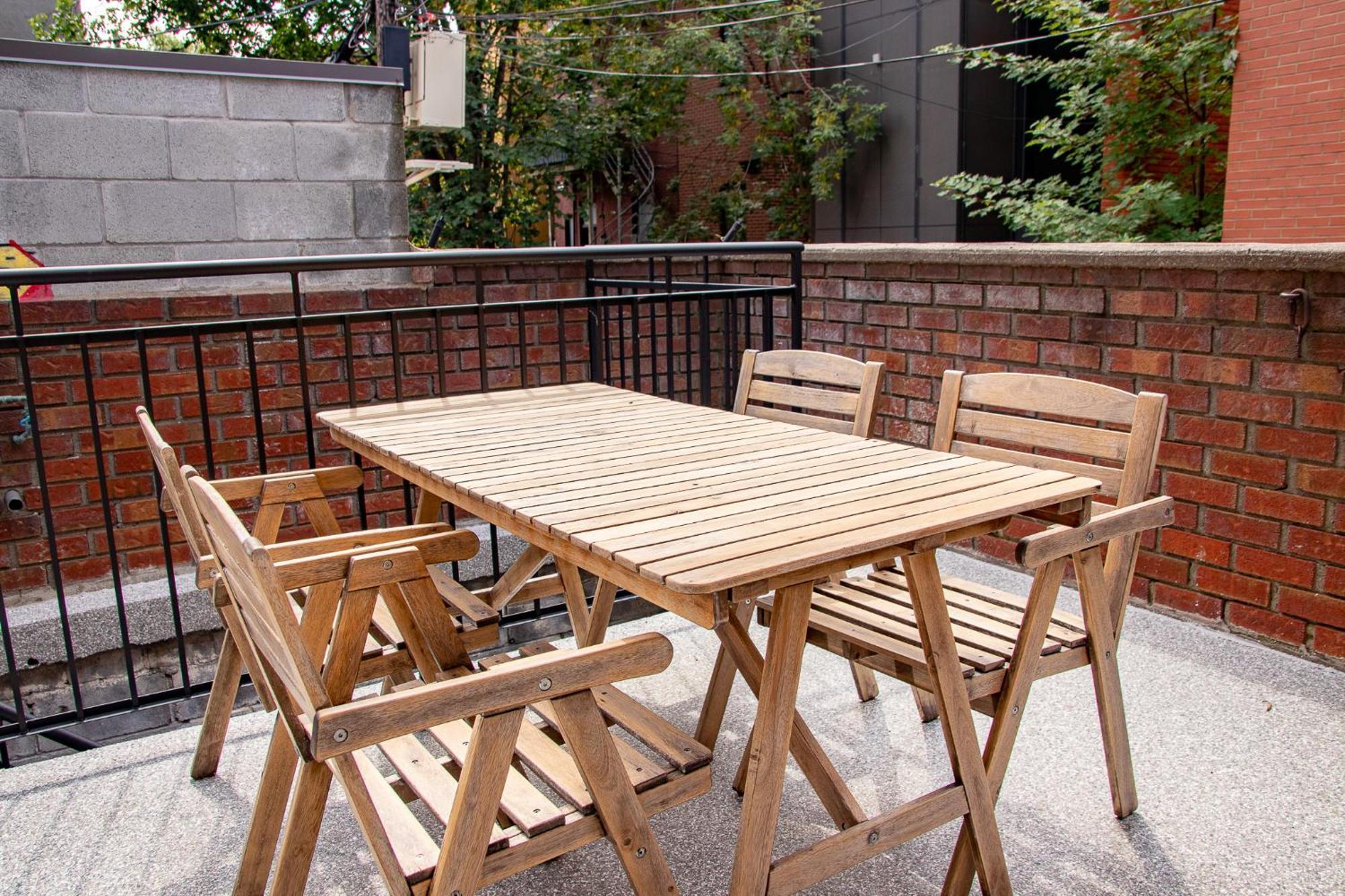 Fiction - Selfcheckin - Rooftop - Terraces - St-Denis Apartment Montreal Exterior photo